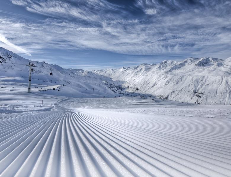 Perfekt präparierte Piste im Skigebiet Obergurgl